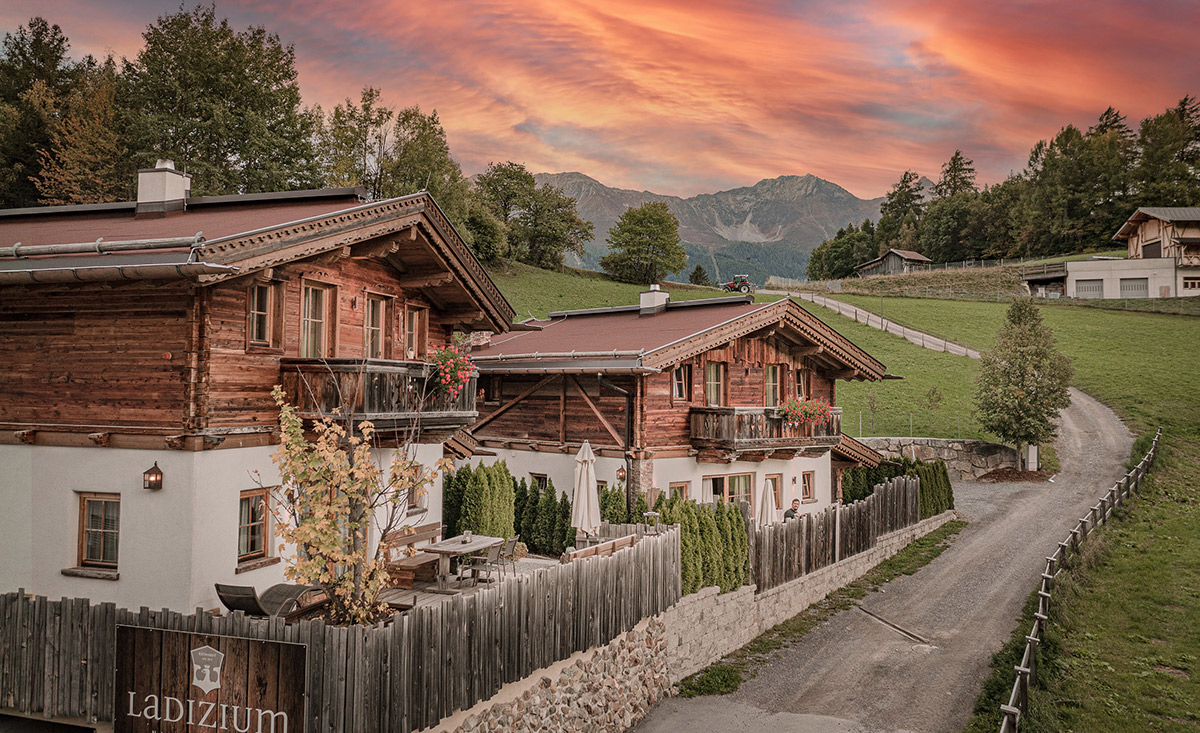 Urlaub im Grünen im Hüttendorf und Chaletdorf Ladizium